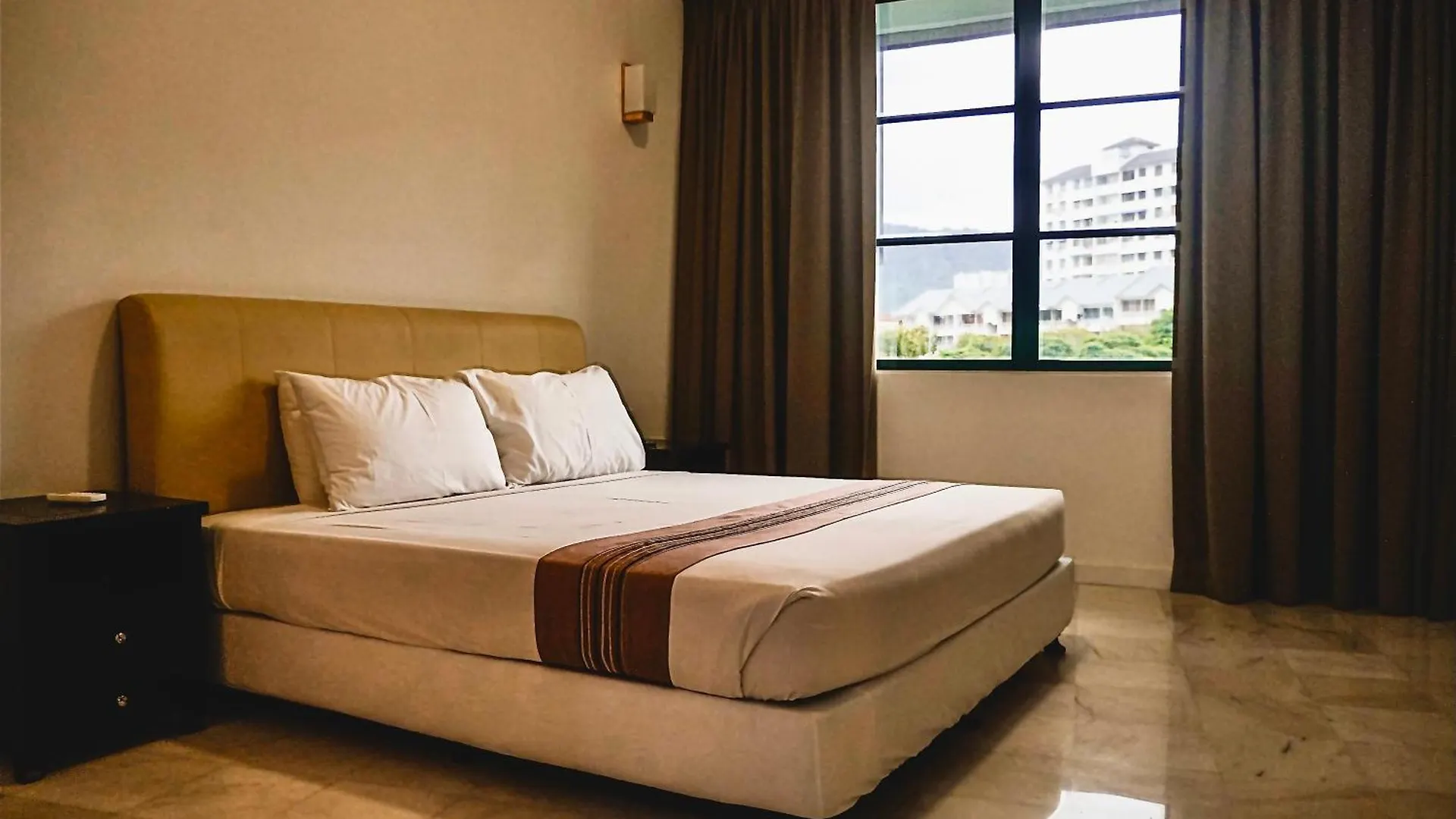 *** Otel Stallions Suite Jelutong Malezya
